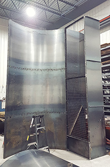 Enceinte et plateforme de travail en acier pour ventilateur d'extraction