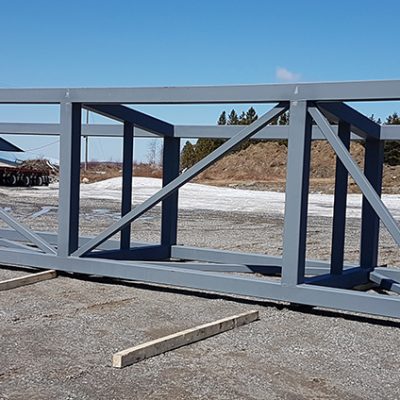 Tour sur mesure en acier